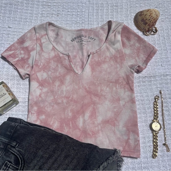 Seamless aeropostale pink v neck crop top - Picture 1 of 7